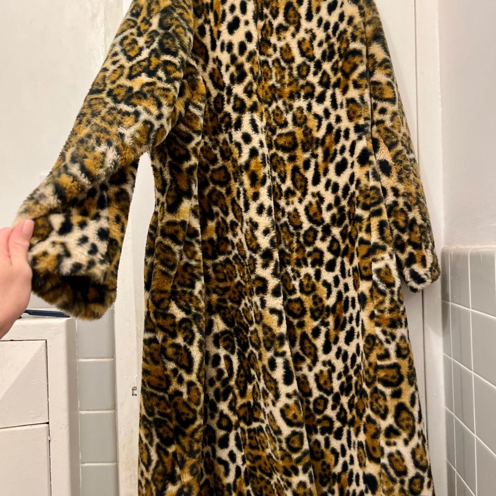 Paris Hilton Brown Tan Teddy Animal Print Long Jacket/Coat Oversized Faux Fur